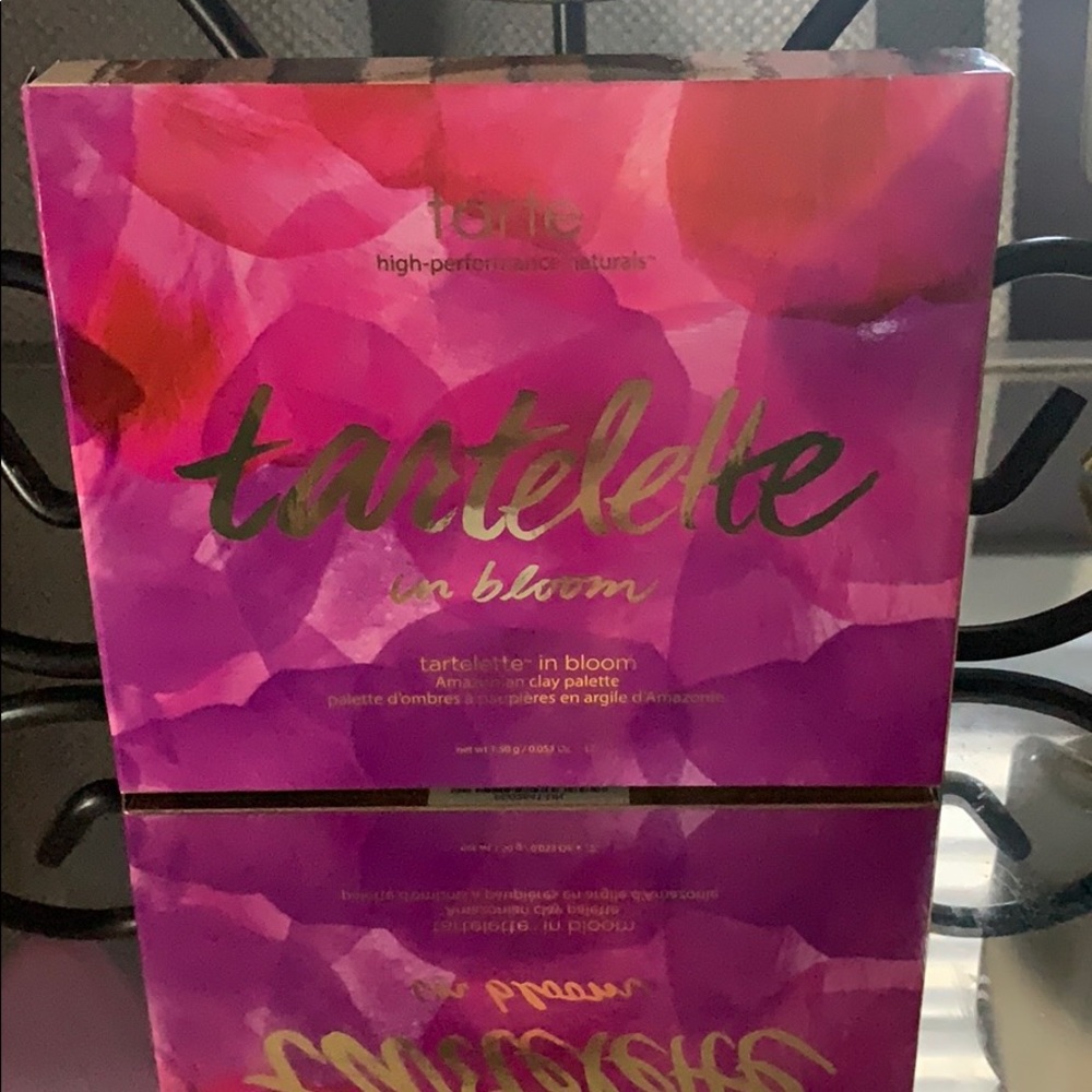 Tarte Eyeshadow Palette